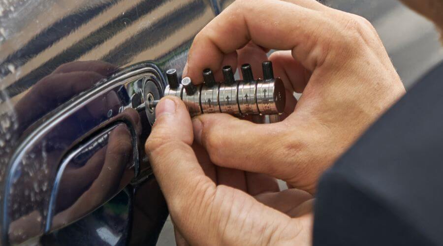 Expert Emergency Roof Repairs services in Atlanta, MO